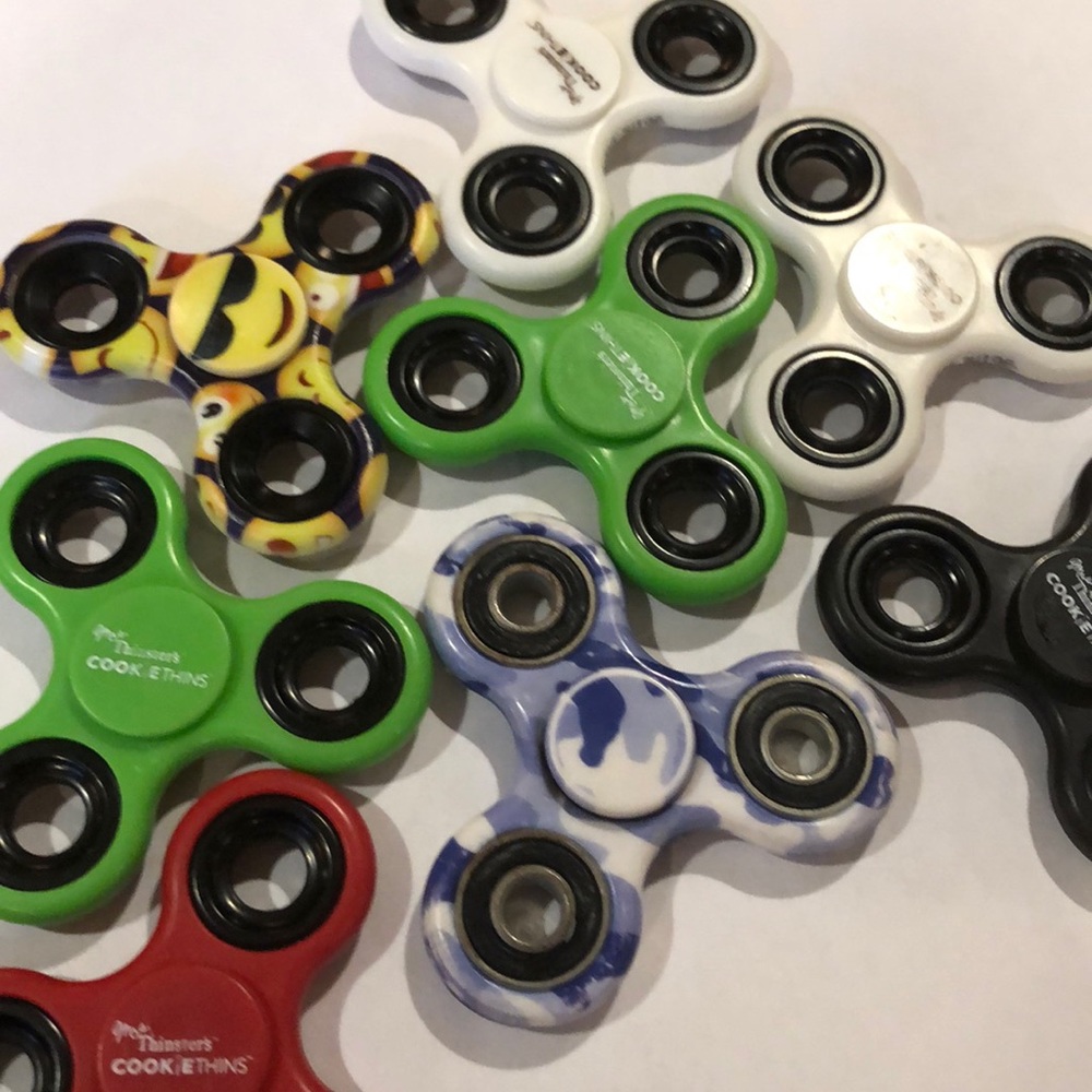 Fidget spinner
